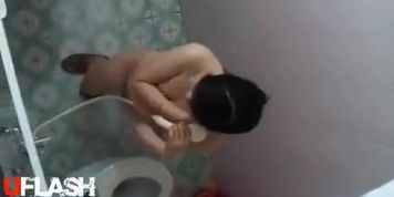 flashing in bathroom