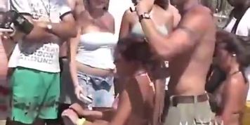 Orgasms on beach
