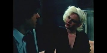 Cornered Hitman (USA 1983, Tish Ambrose)