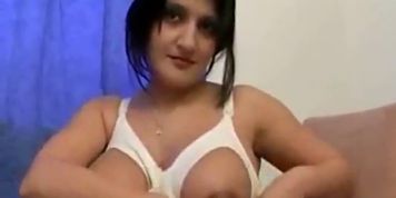 deshi girel milking