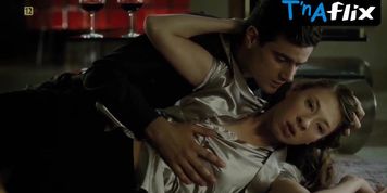 Helena Sujecka Sexy Scene  in Cudowne Lato