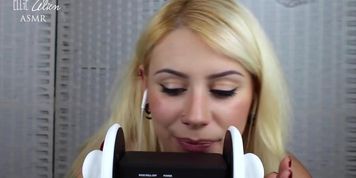 ASMR Kiss Sounds with New Mic 3DIO (HD) (Anabelle Pync)