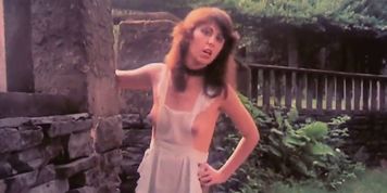 Alice in Wonderland - video 1 (Isis Taylor)