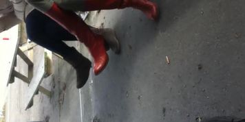 Dangling feet 3
