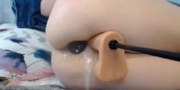 Girl cumsy orgasm with fucking machine - Allcamx.com