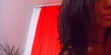 Sexy Cam Girl from HotLiveSexCams.site