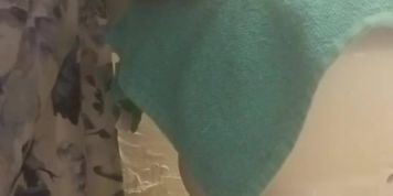 Trying out my new toy (My legs were shaking till I was weak) (Fatpussy)