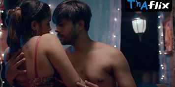 Payal Patil Sexy Scene  in Bistar