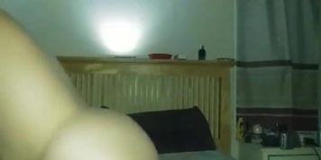 Bf makes girlfriend cum
