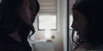 Two Hot Babes tries 69 pussy licking (Jezabel Vessir)