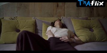 Irene Azuela Sexy Scene  in Thursday'S Widows