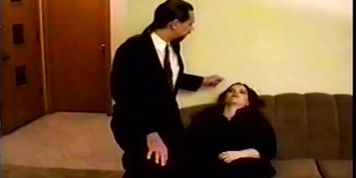 Entrancementvideo - love thy neighbor (Jocelyn)