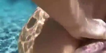 Underwater Creampie