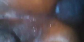 Wet pussy getting to work out