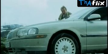 Lena Headey Breasts Scene  in Aberdeen (River Donovan)
