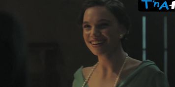 Judith Fernandez Sexy Scene  in Las Hijas De La Criada