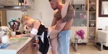 FLEXIBLE RUSSIAN MAID ALEXA (Calibri)