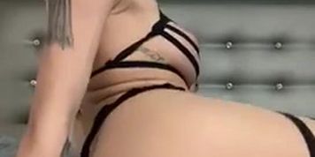 Sexy (Alexis Fawx)