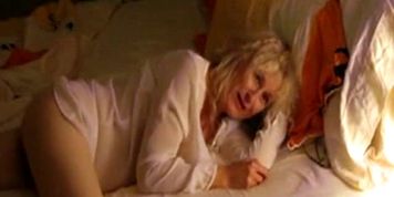 52 years Eveline cumming in bedroom
