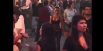 thai big tits bouncing on young girl