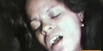 Peepshow Loops 421 70s and 80s - Scene 3