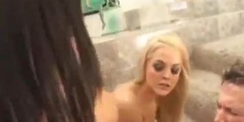 'Rachel Starr' and A Texas Blonde swap cum in a threesome (Alexis Texas, Jessica Jaymes, Texas Presley)
