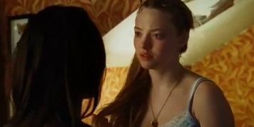 Megan Fox & Amanda Seyfried FULL LESBIAN SCENE (Lupe Burnett, Marcia Mia)
