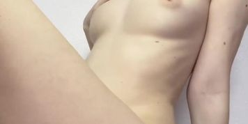 A taste, a tease&mdash;just enough to keep you interested. (Cory Chase, LeoLulu, Rose Bennett)