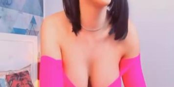 Horny Big Tits Fuck Her Pussy (Wet Sweet)