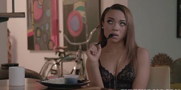 PUNISHGALS - Rough fuck for sexy Jamie Marleigh - video 3