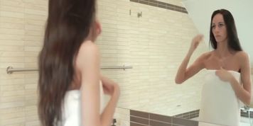 Cute Eveline in Bathroom Love