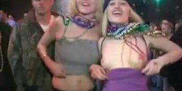 Flashing Tits During Mardi Gras - video 2