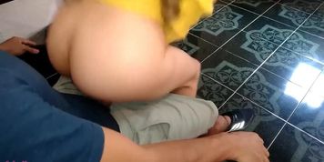 Chica Gamer es cogida mientras jugaba en vivo (GamerGirl)