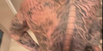 Steve Rickz Fucked Me in the Shower :)