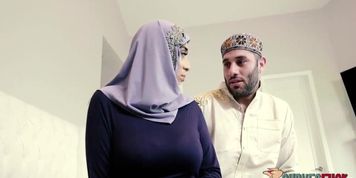 Violet Myers In Ass Of Teen Bearing Hijab sex (Violette Pure)