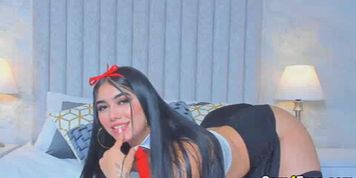 Beautiful Girl With Natural Big Breast Moaning And Fuck Herself