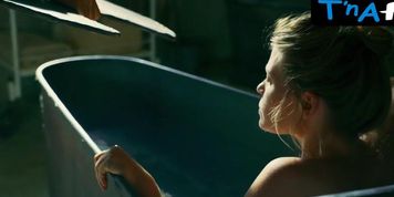 Melanie Thierry Breasts Scene  in Captives