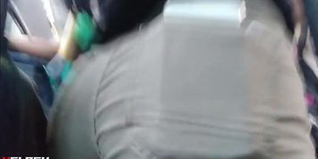 Flash Bulge and Girl Flash Hot Ass
