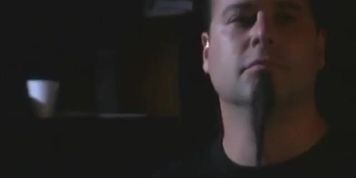 Nicole Sheridan seduces a hung bartender