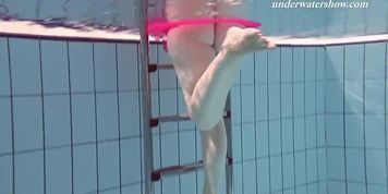 Lenka enjoys nude erotic sexy swimming