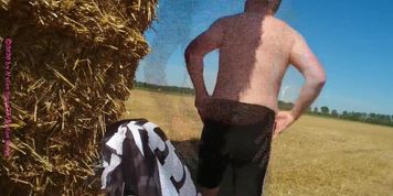 Geil und Nackt auf der Radtour