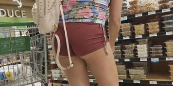 red short shorts brunette milf ass