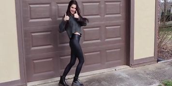 Sexy OOTD leather leggings