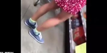 Upskirt