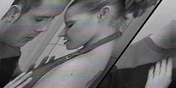 Lady in red - video 3
