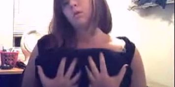 teen_with_big_boobs