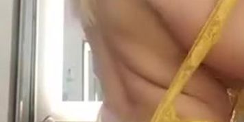 Blonde (Alexis Texas)