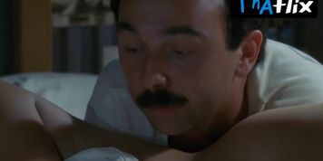 Anemone Breasts Scene  in Le Quart D'Heure Americain