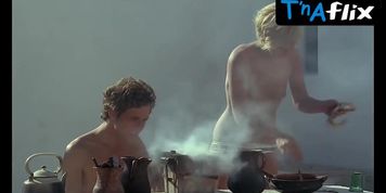 Mimsy Farmer Lesbian,  Butt Scene  in More
