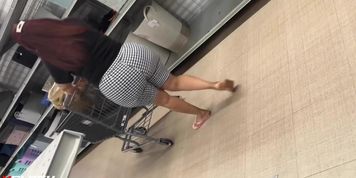 Big Booty Latina Milf Shopping